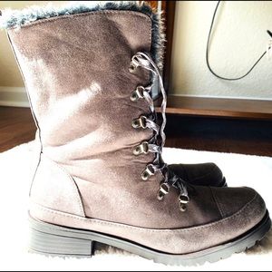 *NWOT* JustFab Faux Fur Combat Boots